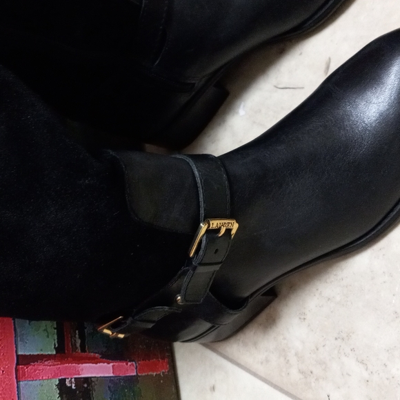 Lauren Ralph Lauren MARION Boots Black Leather/Suede Flat 6B Buckle Zip - Picture 6 of 10